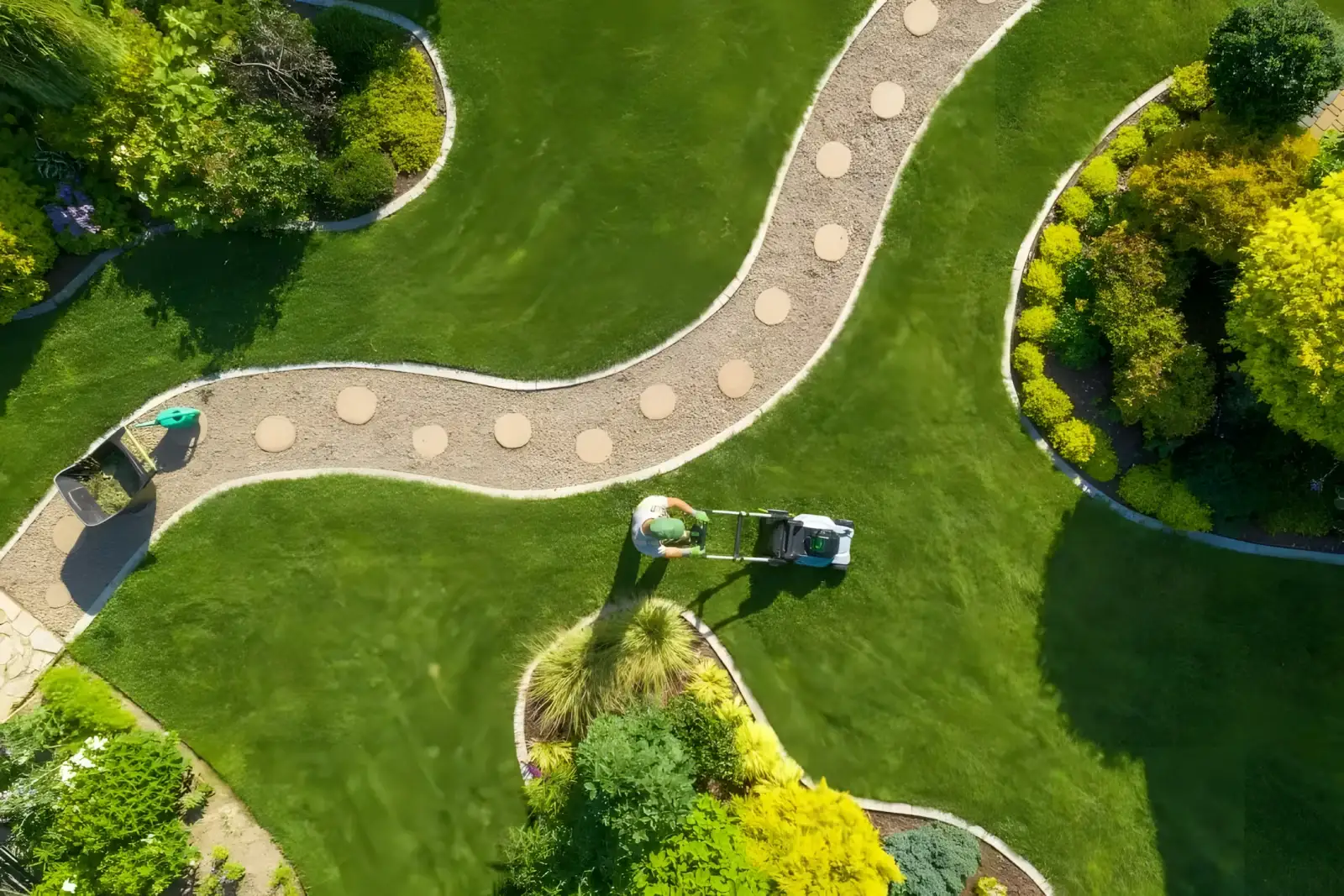 Aerial view of a residential lawn being mowed in Tampa
